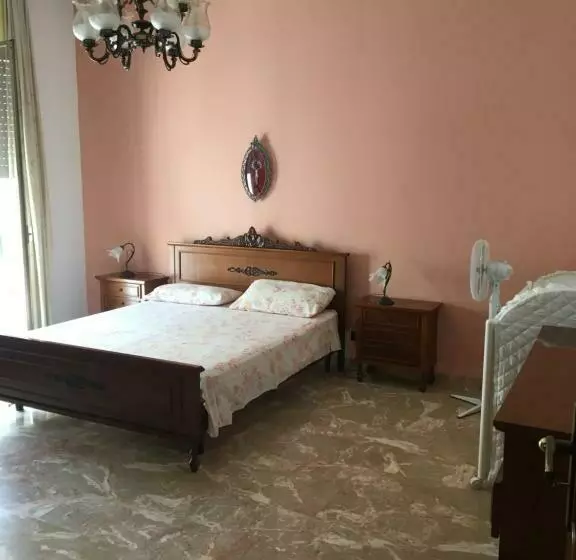 پانسیون Affittacamere Al Piano Terra
