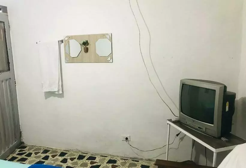 Majatalo Hostal La 18