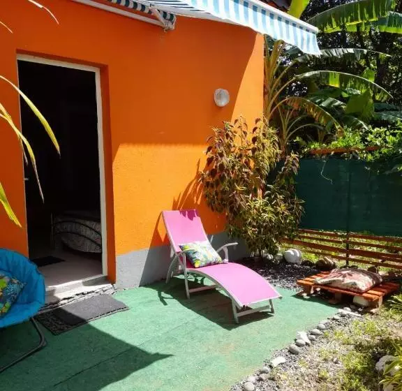 پانسیون Un Petit Coin De Paradis