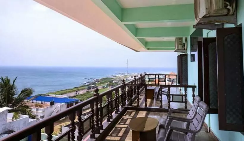 リゾートホテル Rosan Heritage   A Beach Villa