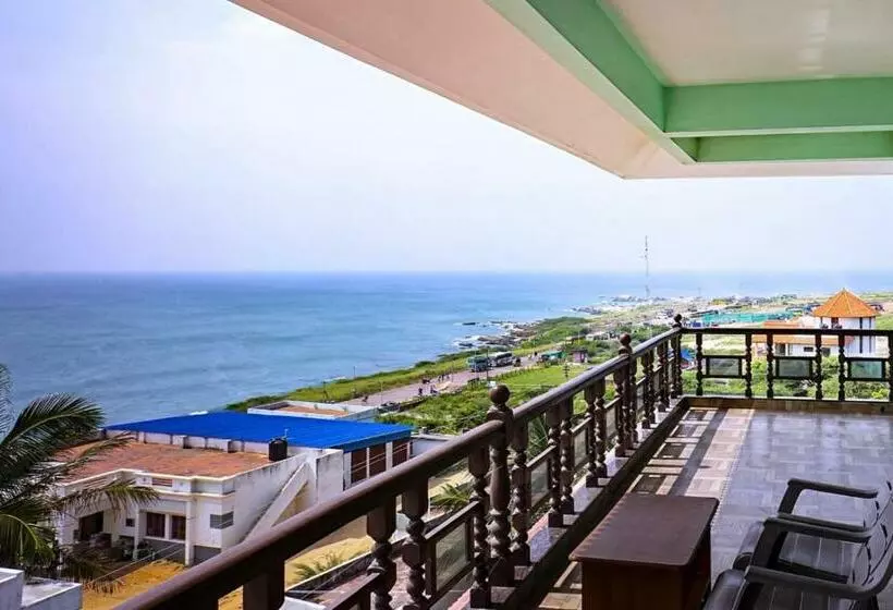 リゾートホテル Rosan Heritage   A Beach Villa