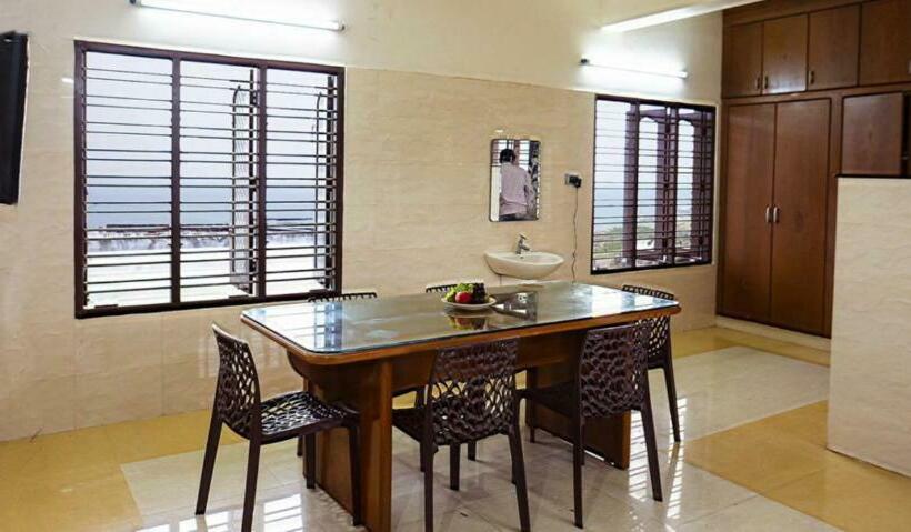 Resort Otel Rosan Heritage   A Beach Villa