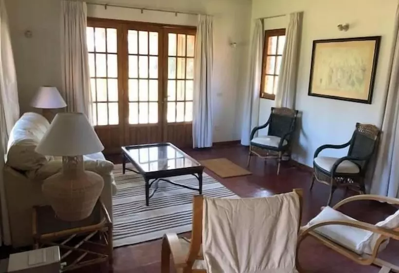 Aamiaismajoitus (B&B) Casa Los Ciervos