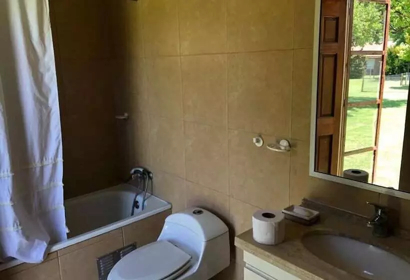 Aamiaismajoitus (B&B) Casa Los Ciervos