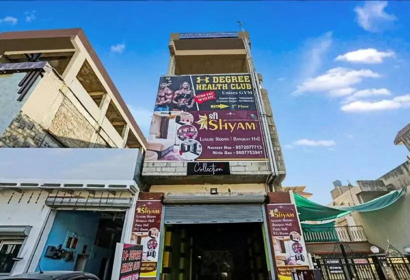 ホテル Collection O Shree Shyam