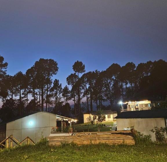 בית מלון כפרי Nitya Village Retreat