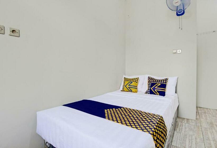 Otel Spot On 92181 Kristin Homestay