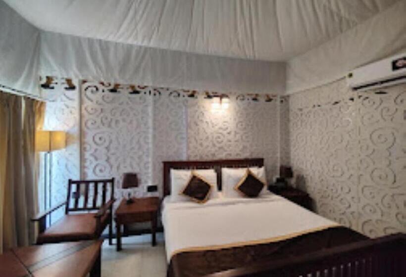 Luxury Amar Tree Resort