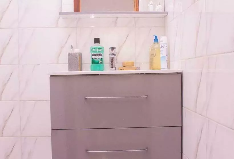 پانسیون Appartement Meublé Au 2e Etage