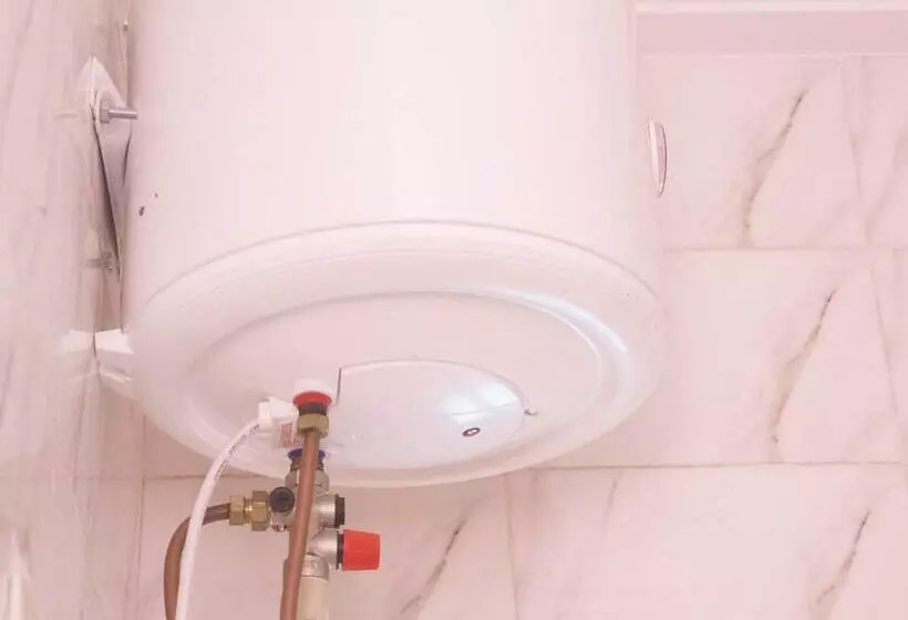 پانسیون Appartement Meublé Au 2e Etage