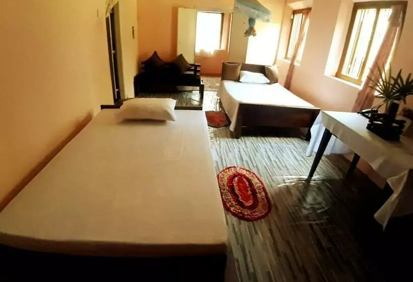 Majatalo Guesthouse
