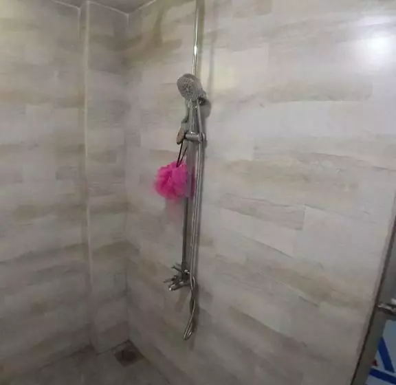 Majatalo Guesthouse