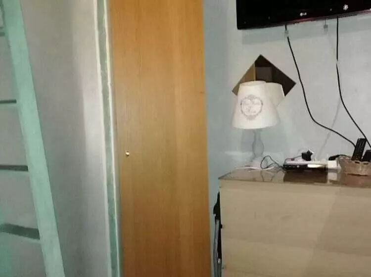 Majatalo Room In Guest Room   Lockable Room Center