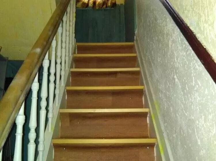 Majatalo Room In Guest Room   Lockable Room Center