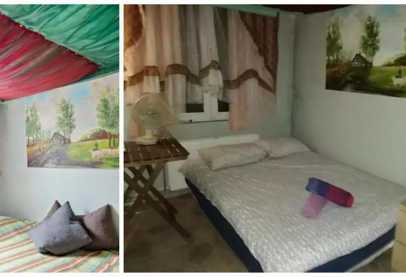 Majatalo Room In Guest Room   Lockable Room Center