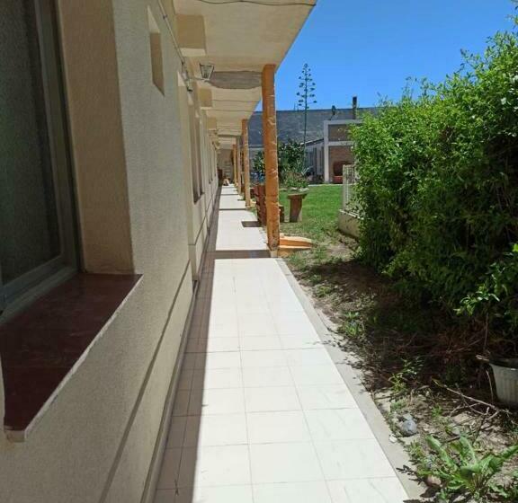 Общежитие Alojamiento Medanos Del Golfo