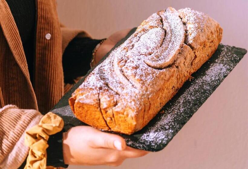 هاستل Cliff Surf House