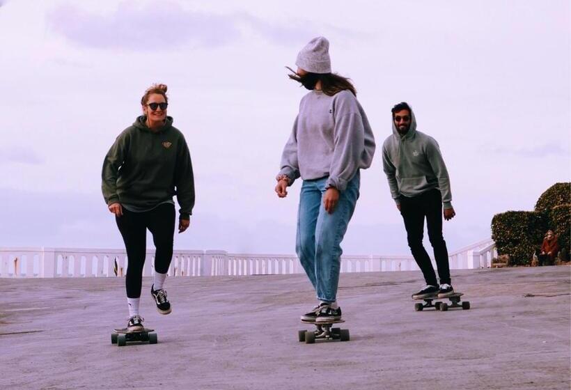 هاستل Cliff Surf House