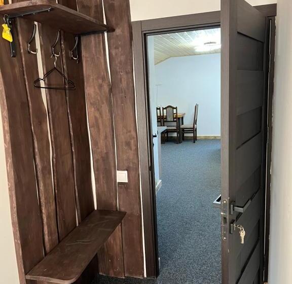 تختخواب و صبحانه Alpen Krokus