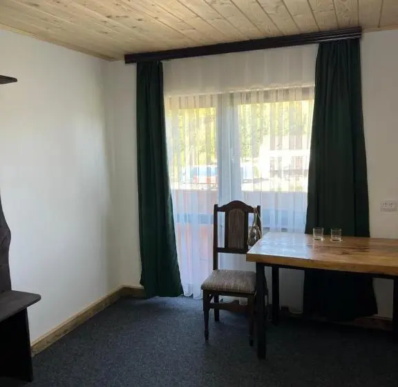 Aamiaismajoitus (B&B) Alpen Krokus