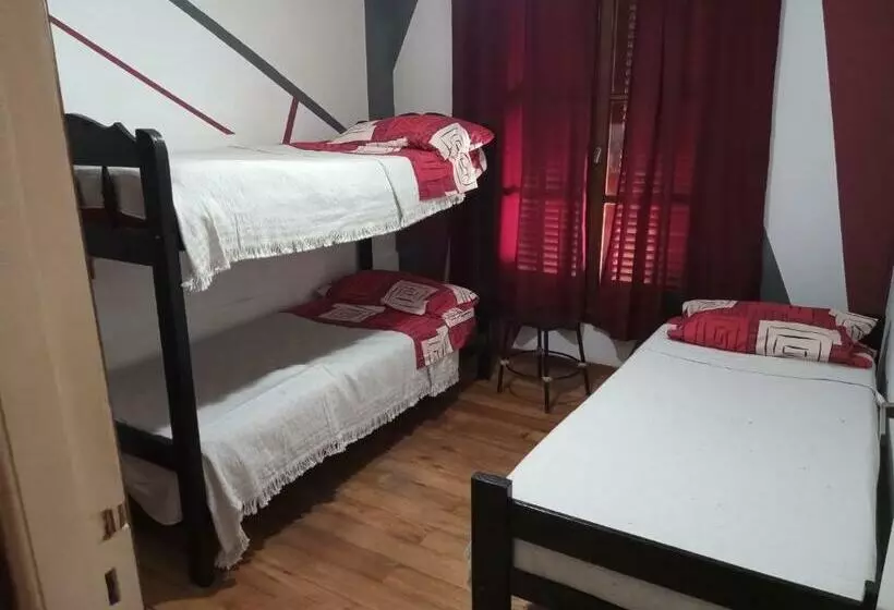 Hostel Monte Grande