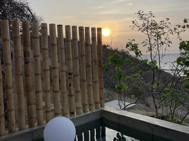 Hotelli Eolia Sustainable Design