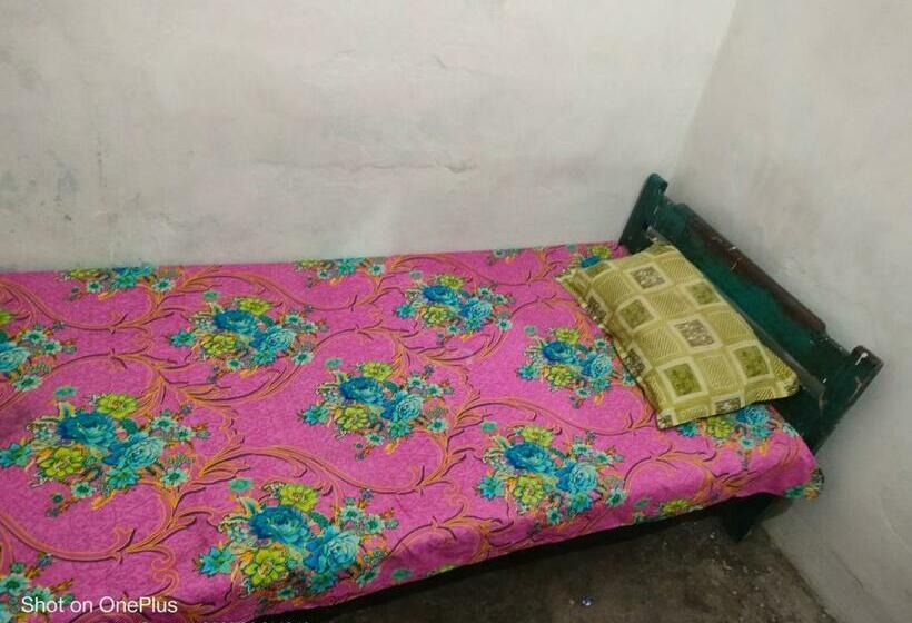 בית מלון כפרי Jahangir Lodge