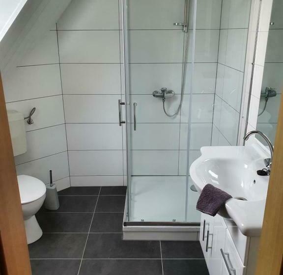 Pensions & Monteuerzimmer