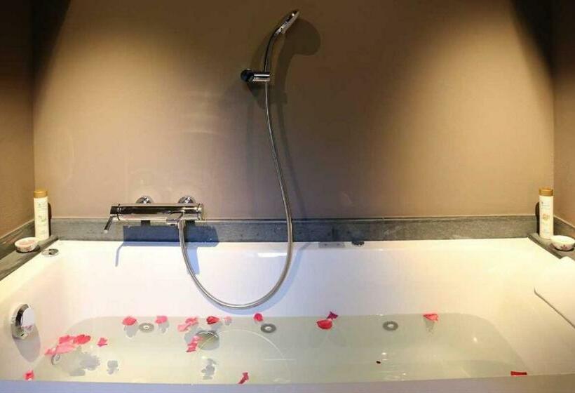 مبيت وإفطار Villa Gelsomina