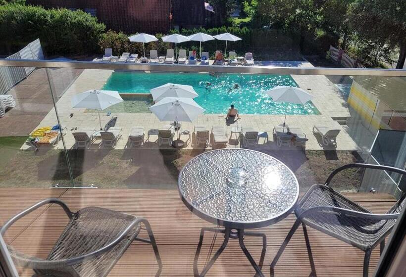 호텔 Colors Holiday