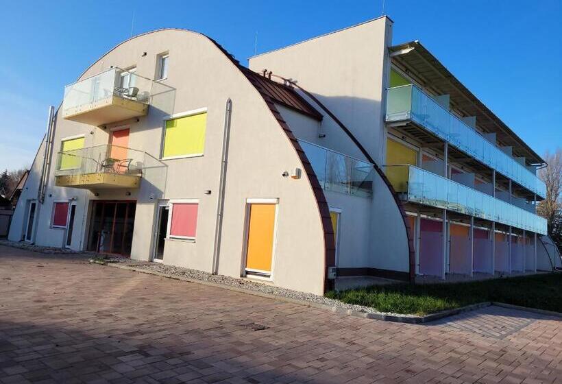 Hotel Colors Holiday