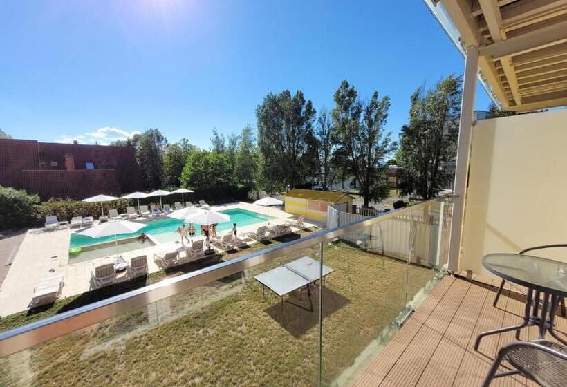 Отель Colors Holiday