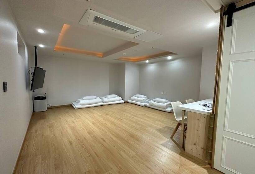 Hotel Sokcho Gallery In Stay