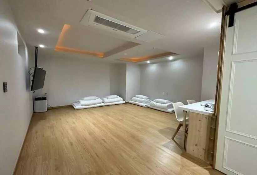 ホテル Sokcho Gallery In Stay