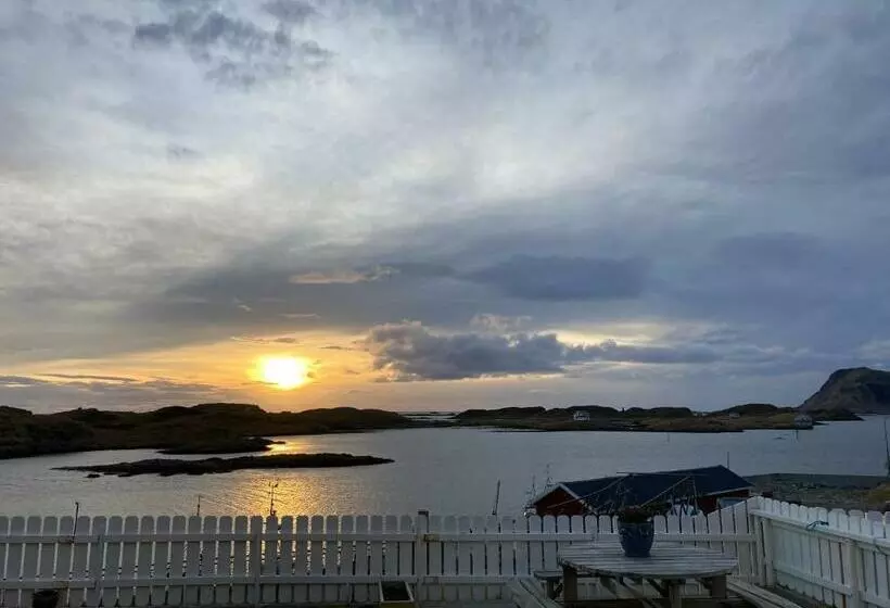هتل Havly Røst Fiskarheim