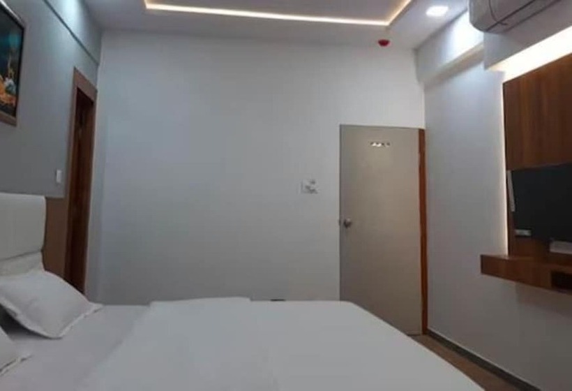 Hôtel Pop 80679e  Vd Rooms