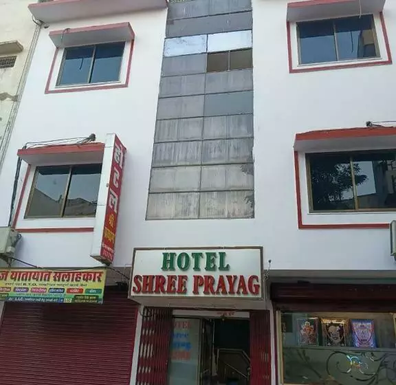 ホテル Shree Prayag
