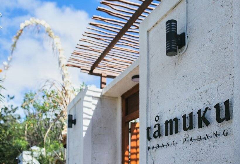 فندق Tamuku Padang Padang, Cari Surf Camp