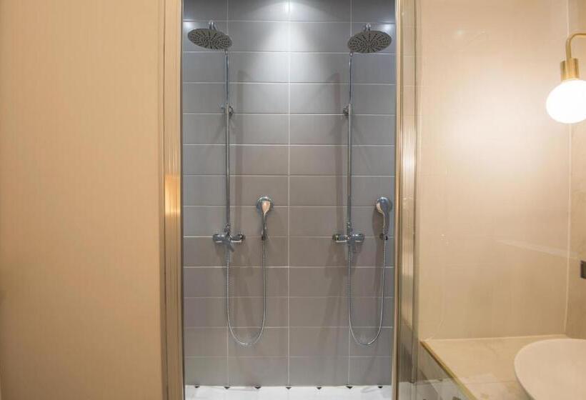 Les Suites Faidherbe