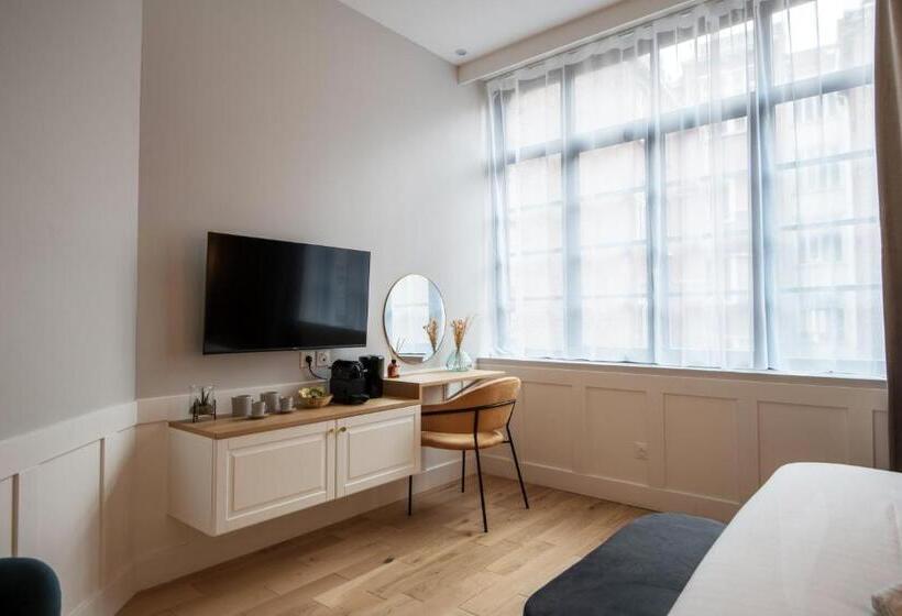 Les Suites Faidherbe