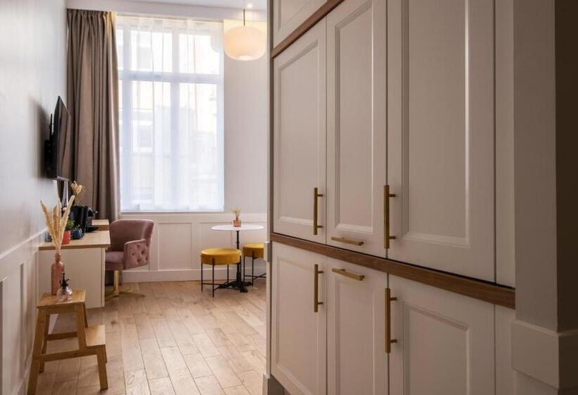 Les Suites Faidherbe