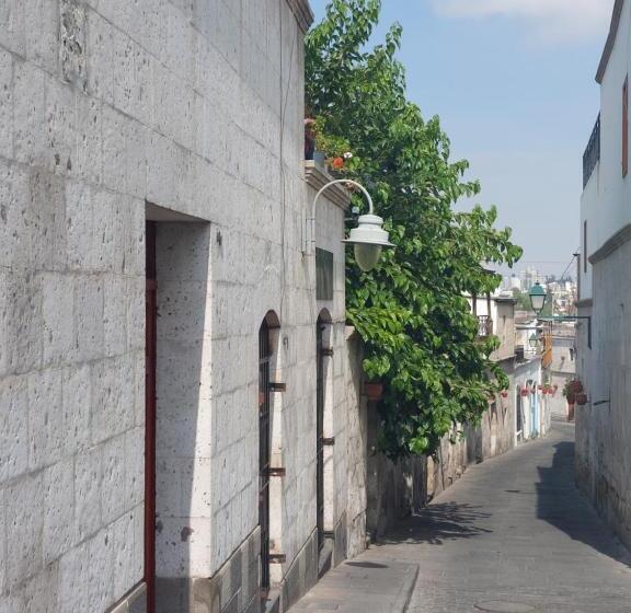 Lonko Hostel Arequipa