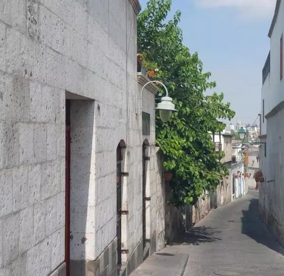 Lonko Hostel Arequipa