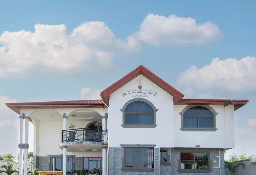 ペンション Richjoy Lodge