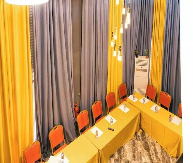 ペンション Richjoy Lodge