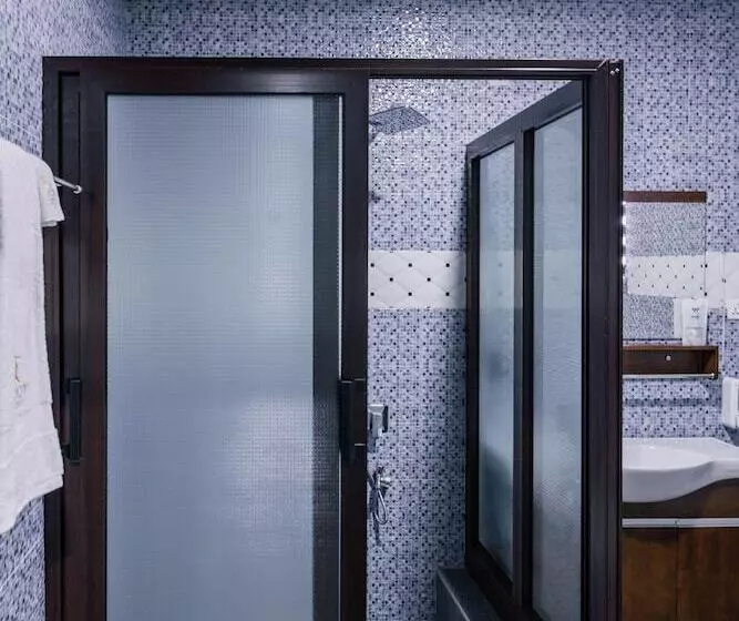 ペンション Richjoy Lodge