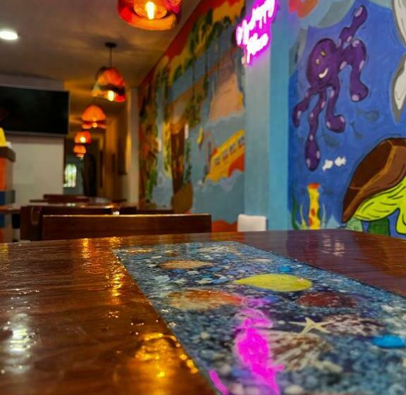 هاستل Acuarios Hostal