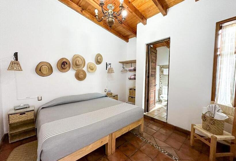 هاستل Posada El Palomar