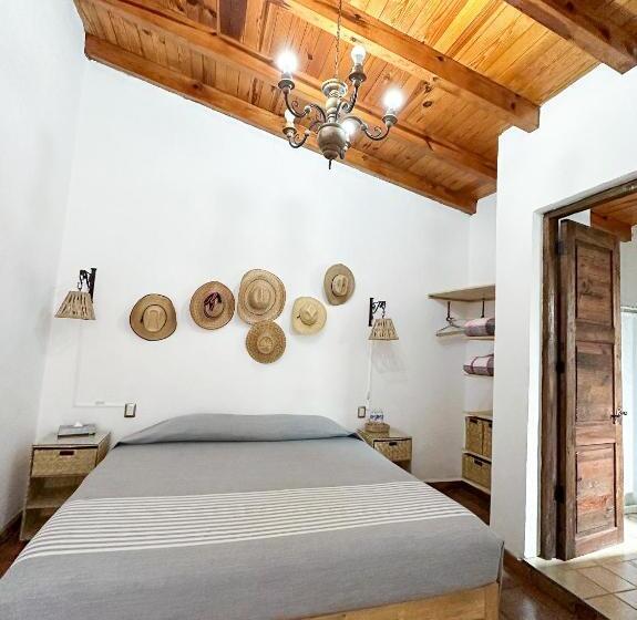 هاستل Posada El Palomar