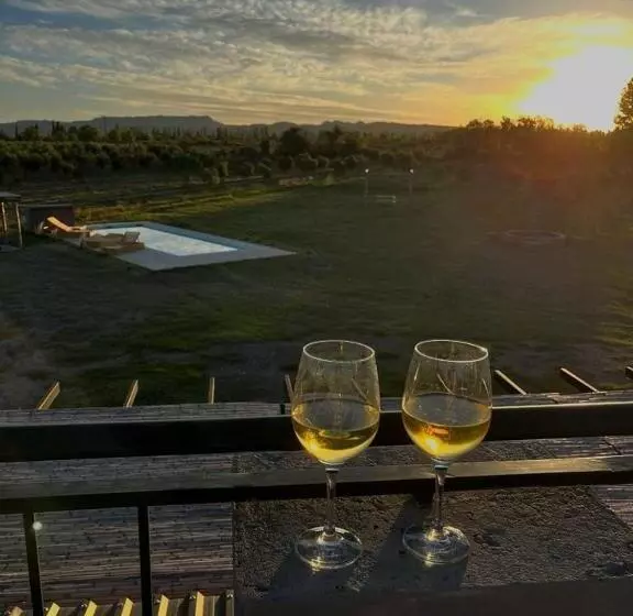 Retkeilymaja Boutique Miss Olivos